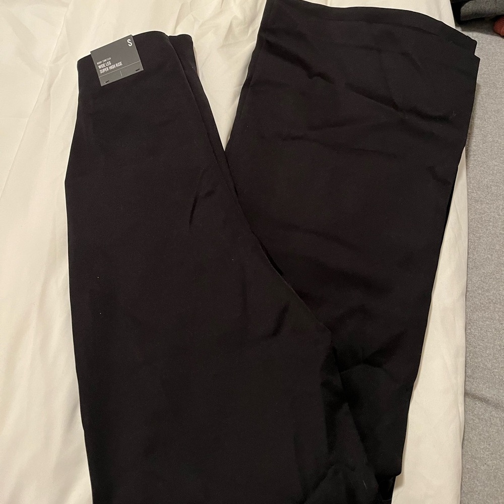 Body contour super high rise wide leg trouser